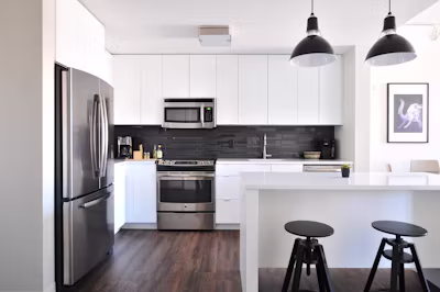 Move-in and move-out cleaning for property handovers